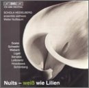 Nuits: Wei&szlig; wie Lilien