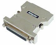 Festplatten: SCSI-II Adapter Sub-D 50 pol. Half Pitch-Stecker an Sub-D 25 pol. Kupplung