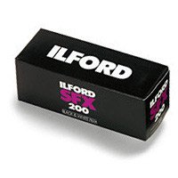 Navigationssysteme: Ilford SFX 200 Film
