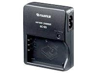 Festnetztelefone: Fuji BC-65 externes Schnellladeger�t f�r Fuji Finepix F700/F401