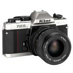 NIKON FM10 35mm Camera Kit