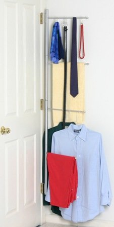clothes hanger on hinges of door