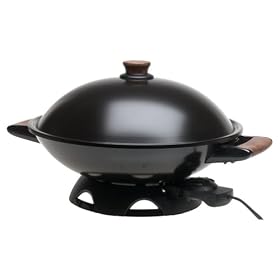 West Bend 79586 6-Quart Capacity Electric Wok by West Bend