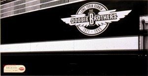 Doobie Brothers - Listen To The Music (Single Ve Lyrics - Zortam Music