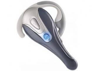 MP3 Player: MOTOROLA HS815 Bluetooth Headset