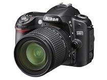 Nikon D80 Digital SLR Camera (18-135mm Lens Kit)