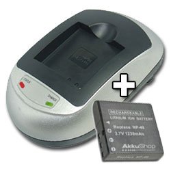 Camcorder: Casio NP-40 PowerSet Li-ion Schnell-Ladeger�t und Casio NP-40 Ak