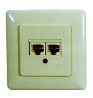 Navigationssysteme: ISDN Anschlu�dose 100 Ohm - UP