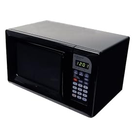 Emerson MW8769B 0.7-Cubic-Foot 600-Watt Touch-Control Microwave Oven, Black by Emerson