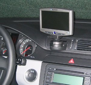 Elektronik und Foto: ARAT Navigationshalterung f�r VW Passat ab Bj. 05