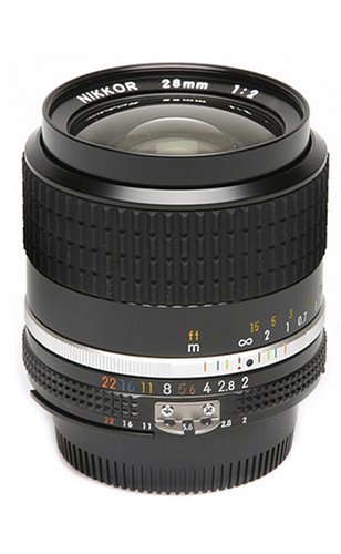 NoteBook: Nikon 28 / 2,0 Objektiv