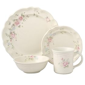 Pfaltzgraff Tea Rose 16-Piece Dinnerware Set. Service for 4 by Pfaltzgraff