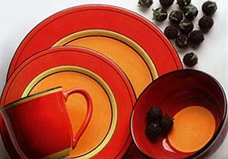 Gibson Aspire 16 pc Dinnerware Set, Red