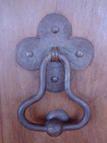 Conquista Door Handle