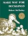 Robert McCloskey: Make Way for Ducklings (Picture Puffins)