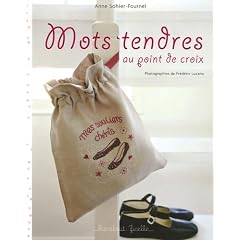 Mots tendres au point de croix
