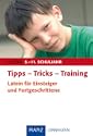 Tipps, Tricks und Training in Latein Du stehst mit Latein auf Kriegsfu�? TTT Latein ist ein Gesamtband, in dem die Schwierigkeiten des Lateinischen verst�ndlich, unterhaltsam und vor allem kurz und b�ndig behandelt werden. In drei Gro�kapiteln kannst du deine Schwachstellen gezielt beheben, deine L�sungsergebnisse �berpr�fen und dir mit Vokabelhilfen und Kompakttabellen einen schnellen �berblick verschaffen. 