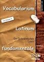 Der f�r die Lekt�re der lateinischen Schulschriftsteller vorausgesetzte Grundwortschatz von rund 1500 W�rtern deckt etwa 80% des ben�tigten Vokabulars ab. Er wird hier in �bersichtlicher Form nach Sachthemen geordnet dargeboten, zusammen mit Hinweisen zu besonderen lateinischen Konstruktionen und zur Wortbildung sowie einigen �bungen (mit L�sungen), damit Sie f�r das Latinum bestens ger�stet sind.