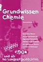 Grundwissen Chemie - Lernkarten: 384 Lernkarten in Frage/Antwort-Form, verteilt auf 11 Kapitel, f�hren von den Grundlagen der Chemie �ber die chemische Reaktion, die Symbolsprache, Reduktion und Metallgewinnung, Alkalimetalle, Halogene, Edelgase, den Aufbau der Atome und Molek�le, S�uren und Laugen, Umwelt, die Organische Chemie zu einer Tour rund ums Auto. Die Lernkarten bauen zu Beginn aufeinander auf, so dass sie auch in der vorgegebenen Reihenfolge bearbeitet werden sollten, bevor sie dann im 5-F�cher-Lernkarteikasten den individuellen Lernstrategien des jeweiligen Lerners/der jeweiligen Lernerin folgen. Wer auf dieses Lernverfahren verzichten will, kann auch mit Hilfe der Kontrollleisten auf den Kartenr�ckseiten mit + bzw. - seine Lernleistung selbst notieren. Der sichere und schnelle und fr�hliche Weg zur Chemie der Mittleren Reife. 