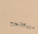 04 6 00 Manchester Evening News Arena Manchester England Live by Pearl Jam
