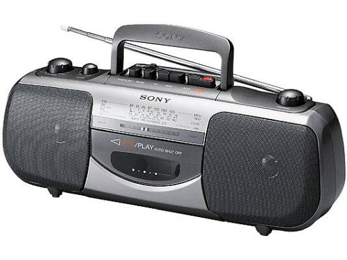 Festplatten: Sony CFS-E14S Tragbarer Radiorekorder silber