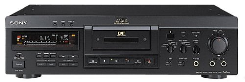 Festplatten: Sony DTC-ZA5ES/B DAT-Deck schwarz