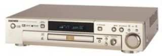 Heimkinosysteme: Hitachi DV-P 705E DVD-Player schwarz