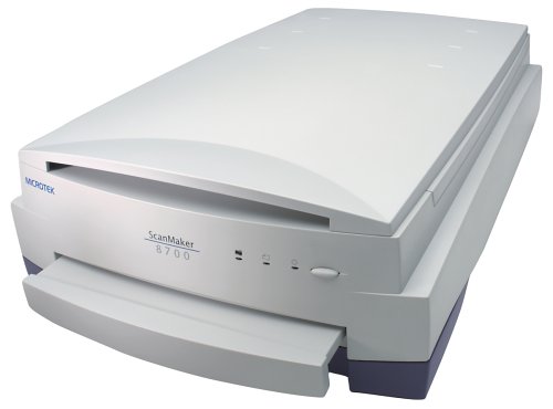 MP3 Player: Microtek ScanMaker 8700 Silver Flachbettscanner