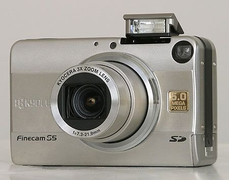Kompaktanlagen: Kyocera FINE CAM S 5 5,0 Megapixel Digitalkamera