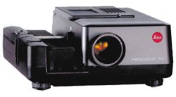 Lautsprecher: Leica Pradovit PC Diaprojektor