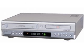 Digitalkameras: Daewoo SD-6100 DVD-Player