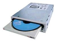 Navigationssysteme: Iomega Zipcd 650 CD-RW CD Brenner intern CD-Brenner