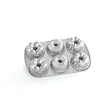 Nordic Ware Platinum Collection Cast Aluminum Garland Bundt Pan