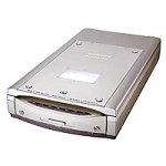 MP3 Player: Microtek ScanMaker i700 HDR Scanner A4 4800x9600dpi color USB2.0/FireWire