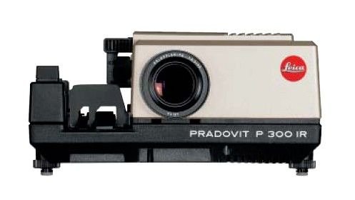 Lautsprecher: Leica P 300 IR Pradovit Diaprojektor