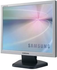 Festplatten: Samsung Syncmaster 713N 17 Zoll TFT Monitor silber/schwarz (8MS Reaktionszeit)
