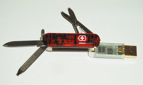 Verst&auml;rker und Receiver: Victorinox / Swissbit Schweizer Offiziersmesser 128MB USB 1.1 USB-Speicher