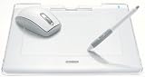 WACOM FAVO ペン&マウス・タブレット A5サイズ CTE-640/W0 ホワイト (ソフト5種類付属) WACOM FAVO ペン&マウス・タブレット A5サイズ CTE-640/W0 ホワイト (ソフト5種類付属)