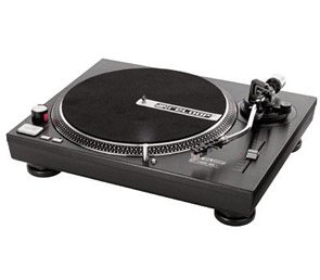 Speicherkarten: Reloop RP-1000 MK3