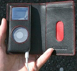 TV Geraete: Tunewear PRIE Tunewallet f�r iPod nano schwarz/ rot