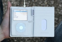 TV Ger&auml;te: Tunewear PRIE Tunewallet f�r iPod 5 Generation weiss