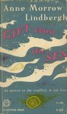Gift From the Sea (A Vintage Book)