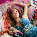 浜崎あゆみシングル「BLUE BIRD」