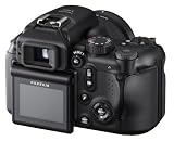 FujiFilm FinePix S9600 Digitalkamera (9 Megapixel, 10,7fach opt. Zoom) inkl. 256 MB CF-Card