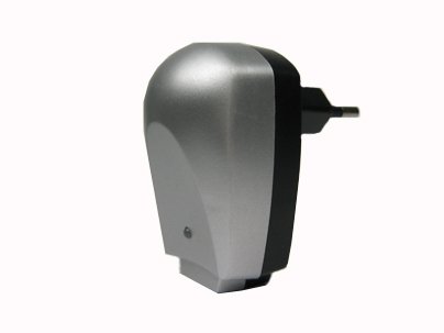 MP3 Player: Mexxtronics - USB Universal Netzteil, Charger, Ladeger�t DC 5V u 350 mA