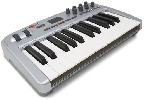 DVD Player: Oxygen 8 v2 MIDI/Keyboard