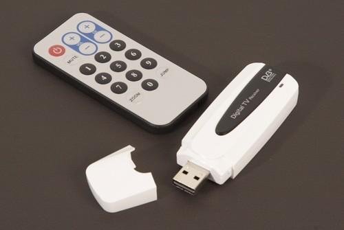 Audio und Video: USB 2.0 DVB-T Receiver TV Mini Stick + Fernbedienung