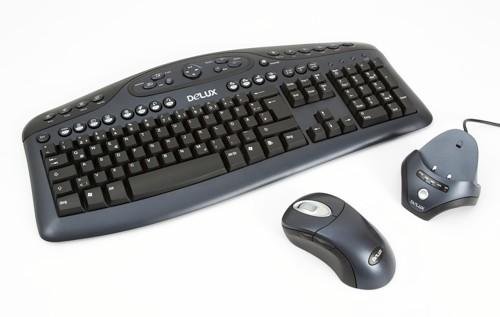 Digitalkameras: Delux Wireless Design 5 Tasten Maus + Tastatur Set